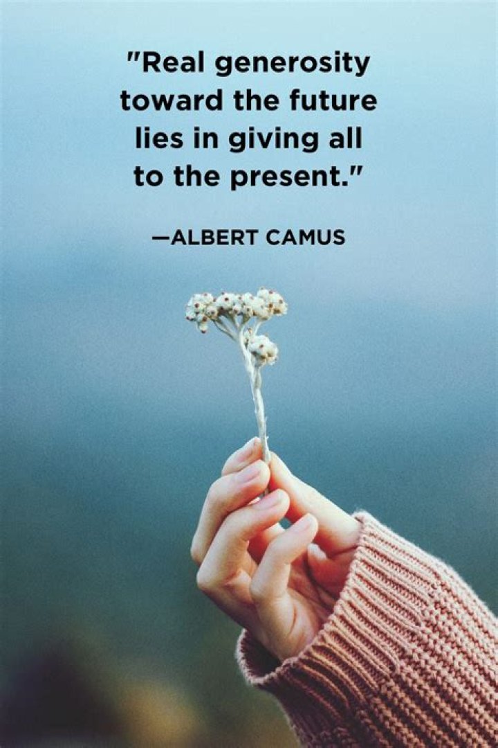 Aagmaal.com Gives: Unleashing the Power of Generosity and Value