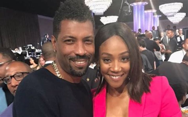 Exploring the Life of Deon Cole and His Wife: A Journey Through Love and Laughter