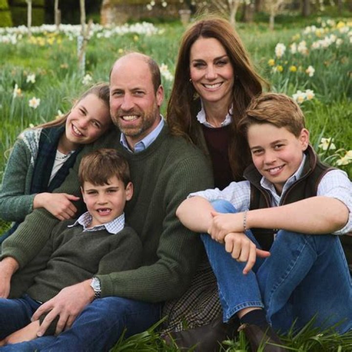 How Old Is William Devine? Know His Age And More