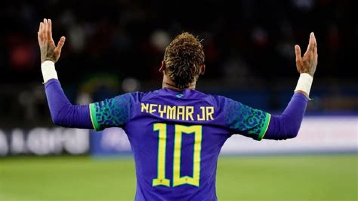 Neymar Jr. And Wife: A Deeper Look Into Their Relationship