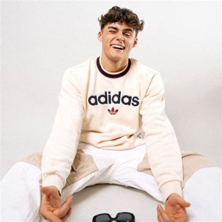 Nude Larzizematteo: The Untold Story Behind the Viral Sensation