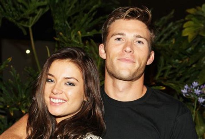 Scott Eastwood's Girlfriend: Who's He Dating?