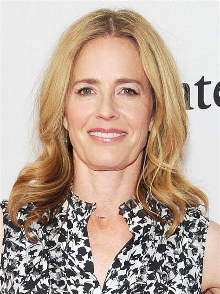 Uncovering The Personal Life: Elizabeth Shue's Husband And Marriage